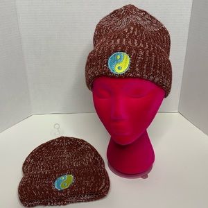 Beanie | Maroon Knitted Chunky Bright Blue & Green Peace Sign Adorned Beanie Cap